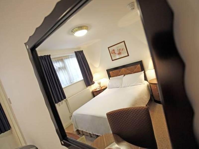 The Ashley Hotel هييل المظهر الخارجي الصورة